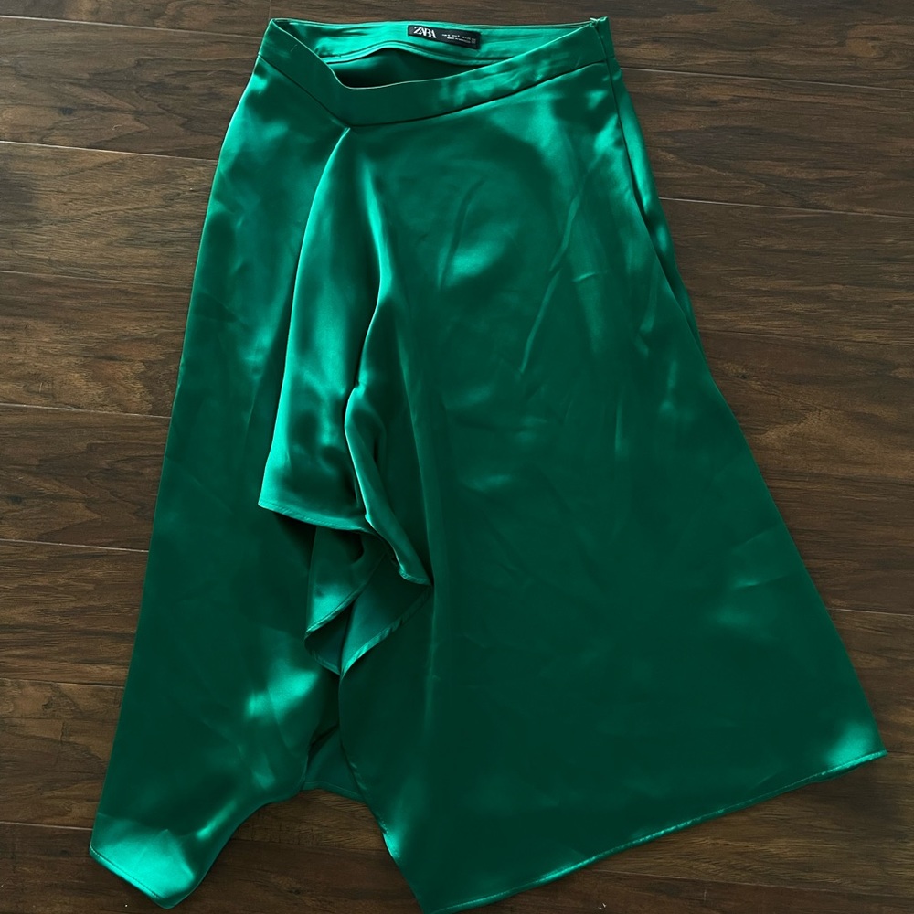 ZARA SKIRT